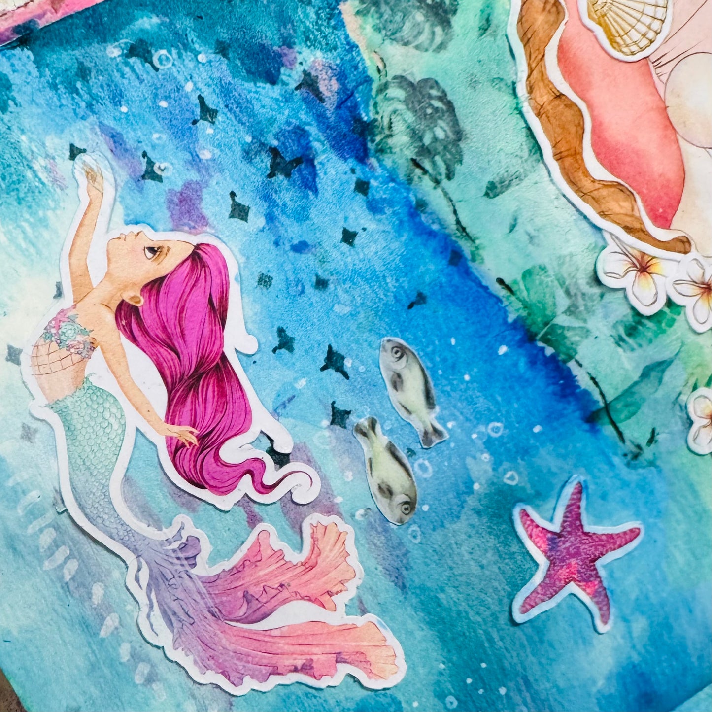 Mixed Media Bundle by Naomi-Jon Redshaw - Monday 19 August 2025 at 7pm (mmb19825)