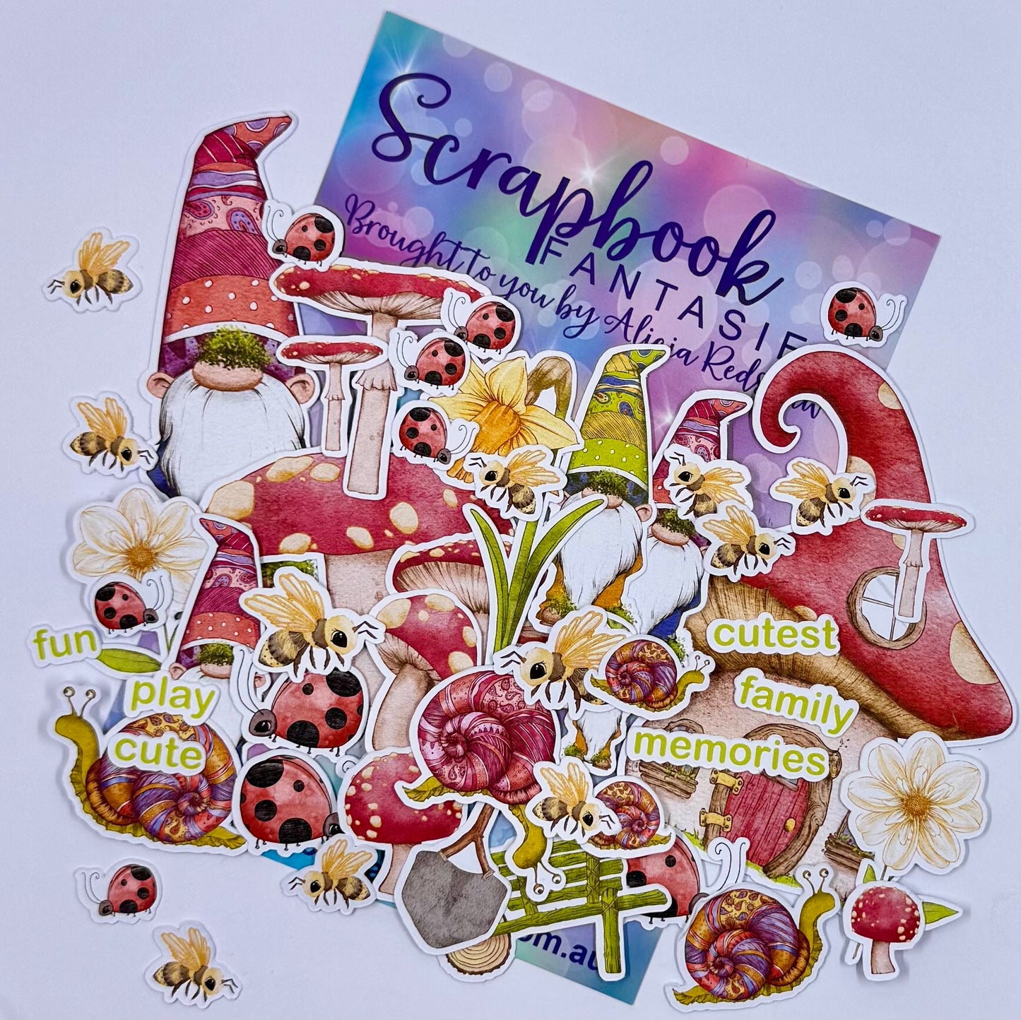 Cutest Garden Gnomes Colour Cuts (51 pieces) 90017