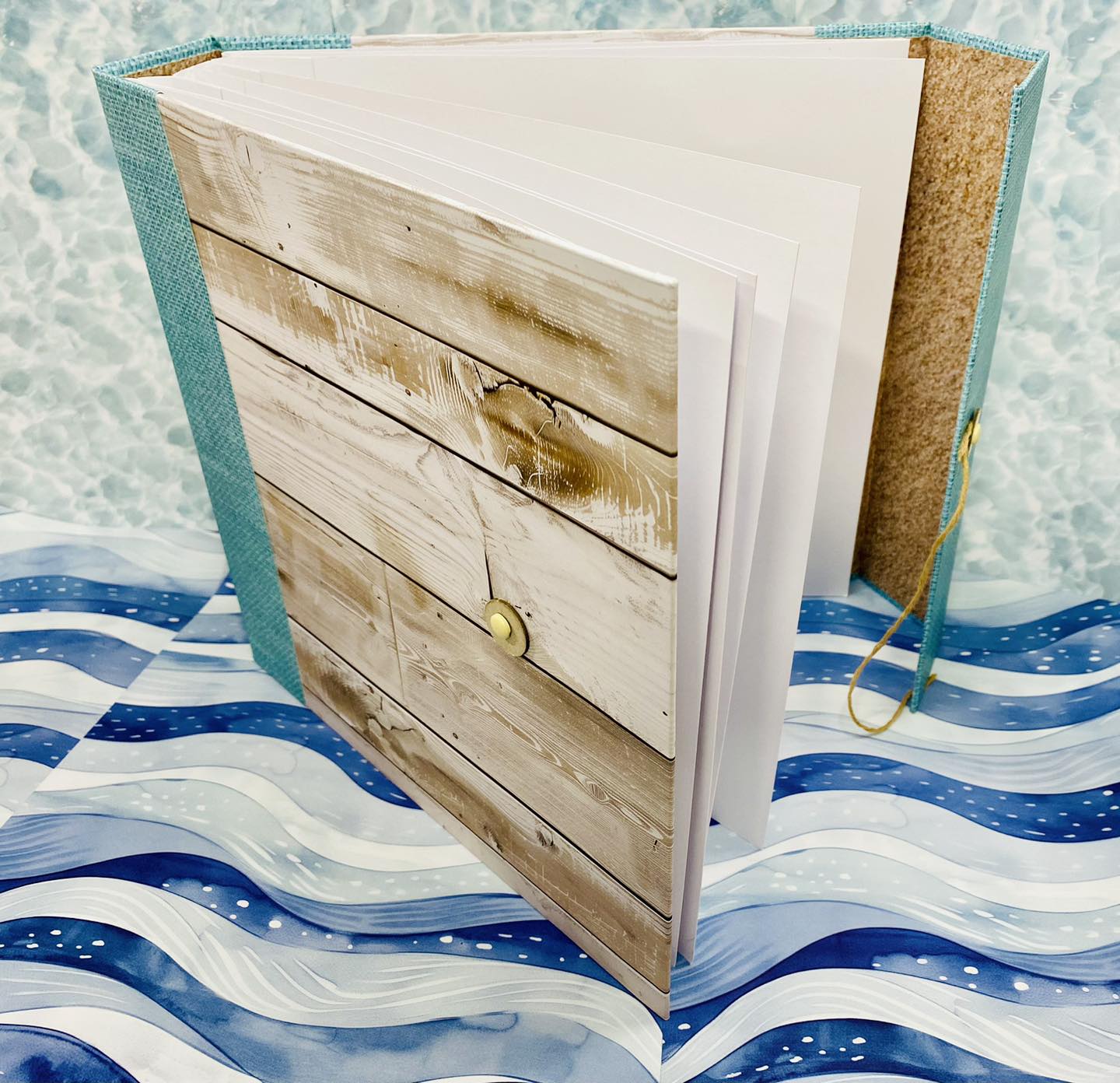 Tropical Memories Friday Night Scrap-Along 10" Album Class Kit - Friday 4 April 2025