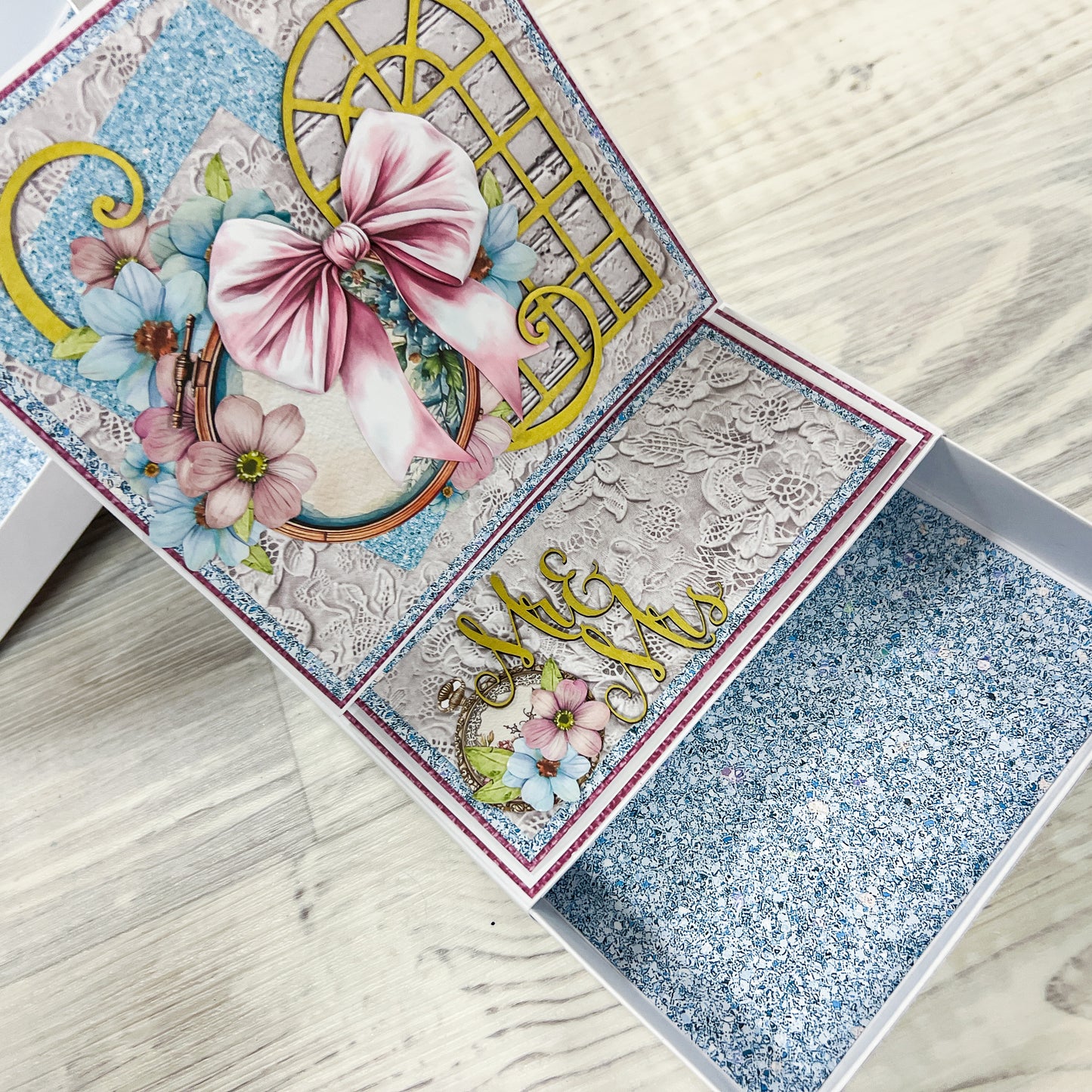 Very Vintage Shebango Easel Drawer-Box Card in a Box - ScrapBox Week - Week 41/2025