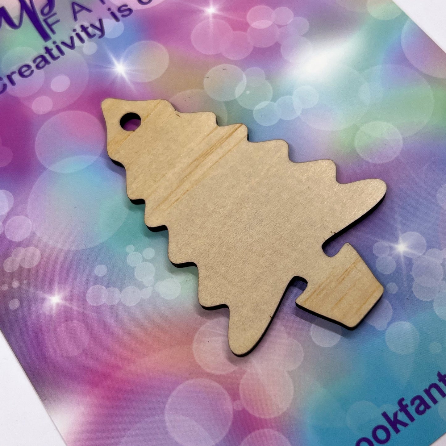 Ready-to-Colour Wooden Shape - Tree 4 2"x3" 15399