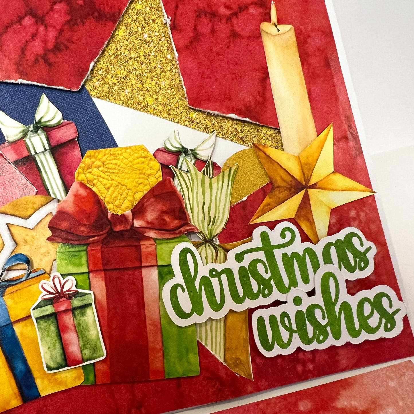 Christmas Super Weekend Class 1 - Traditional Christmas Easel Card with Naomi-Jon - 21 November 2025