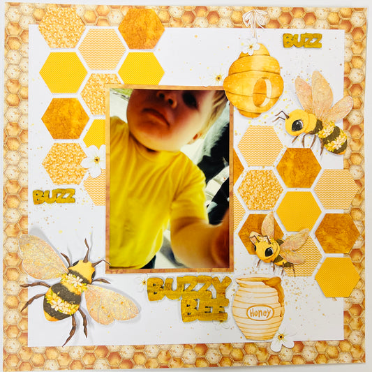 Buzzy Bee Friday Night Scrap-Along Class Kit - 12 September 2025