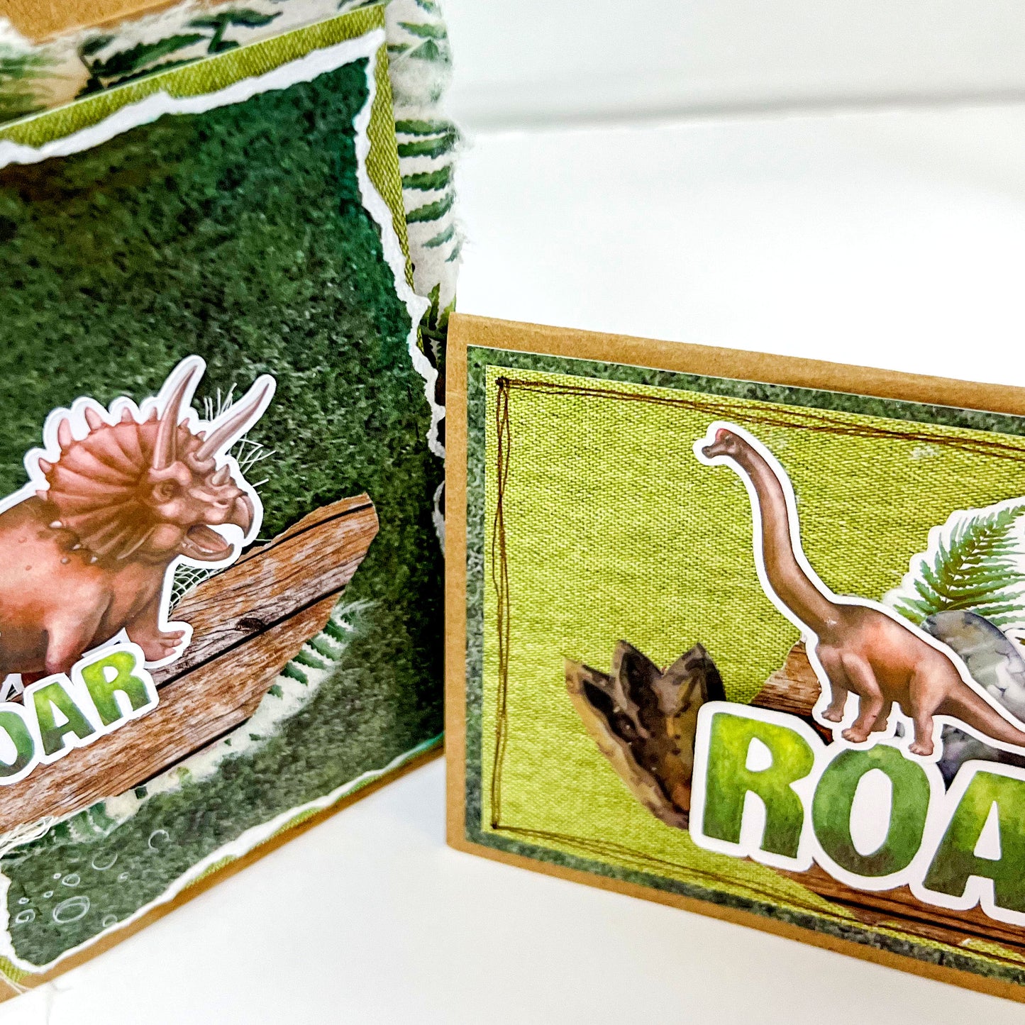 DinoWorld Card-Off Cardmaking Class Kit - Makes 2 Cards - GICS #16 - Saturday 28 January 2023