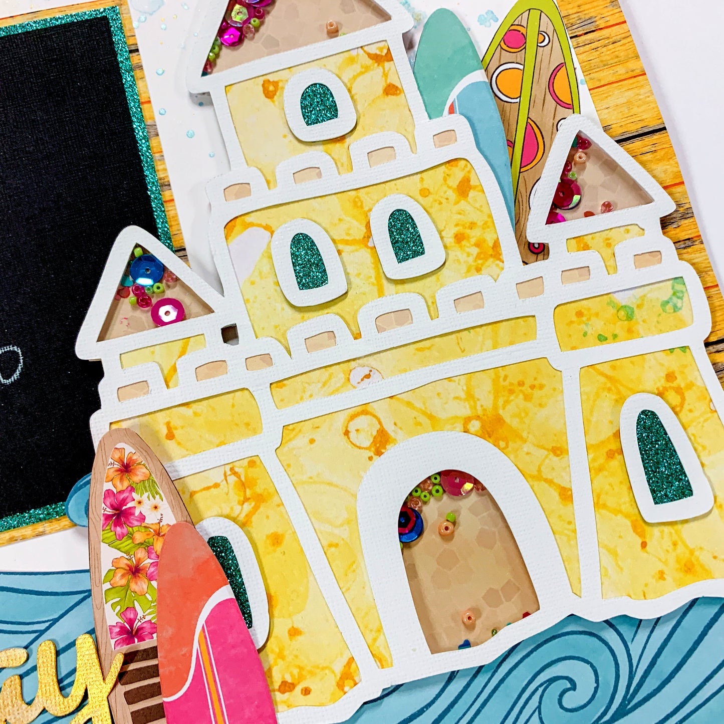 Tropicana Sandcastle Friday Night Scrap-Along Kit - 25 Mar 2022