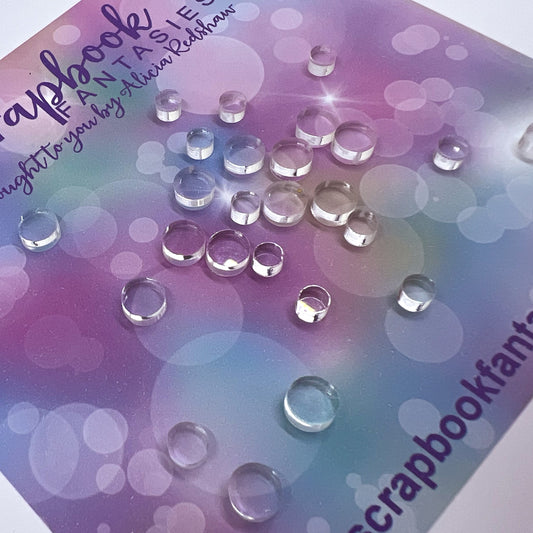 Acrylic-Cuts Acrylic Embellies Set (25 random-sized pieces) - Clear Dots - Designed by Alicia Redshaw - 14800