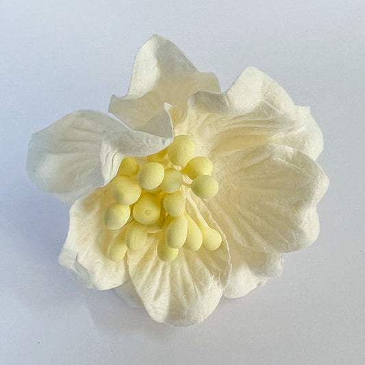 Green Tara 5cm Azalea Flower - White (single flower)